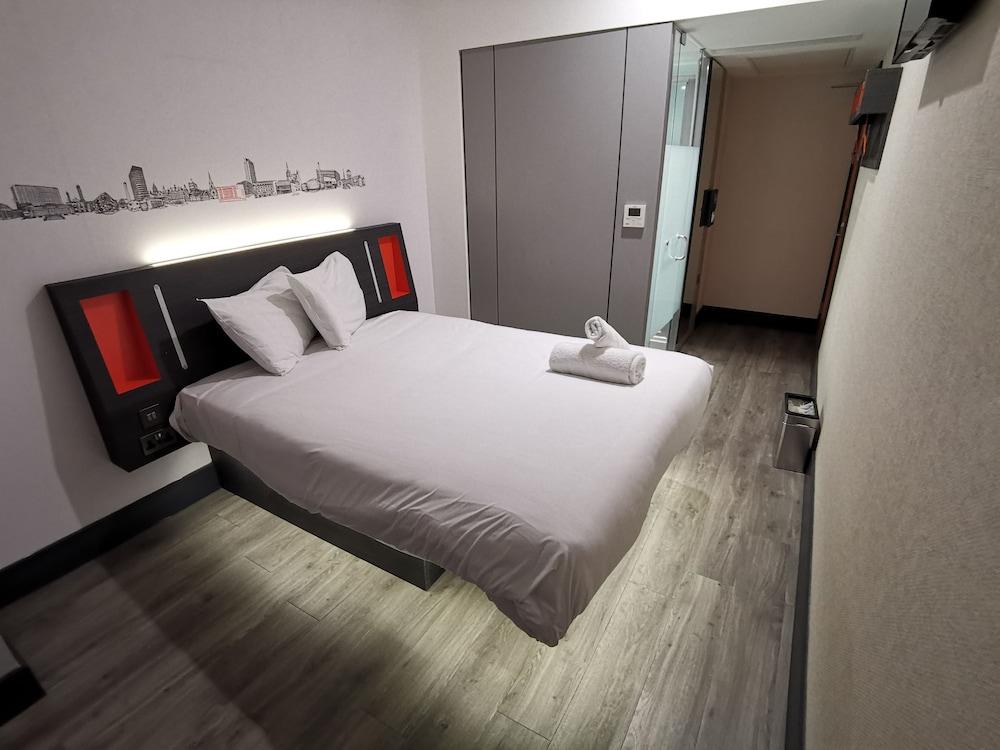 Easyhotel 3* Шефилд